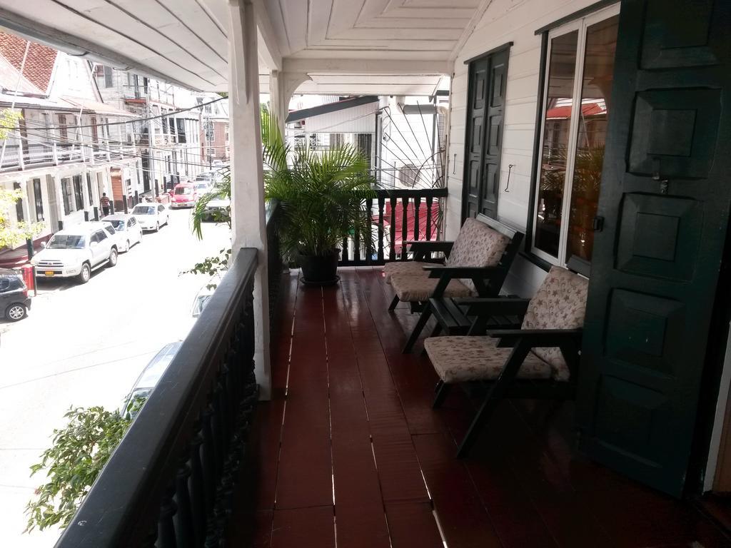 Guesthouse Albergoalberga Paramaribo Oda fotoğraf